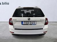 Begagnad Skoda Octavia Style 116 HK (85 kW) 2018 Vit Kombi