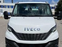 Begagnad Iveco Daily 209 HK (153 kW) 2020 Vit Van