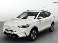 Begagnad MG ZS Comfort 114 kW (156 HK) 2022 Vit Halvkombi