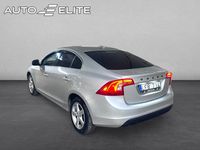 Begagnad Volvo S60 Momentum 163 HK (119 kW) 2010 Ljusgrå Sedan