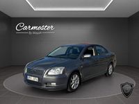 Begagnad Toyota Avensis 147 HK (108 kW) 2004 Grå Sedan