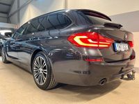 begagnad BMW 520 d xDrive Sport line DRAG/GPS/KAMERA/RATTVÄRME *MOMS*
