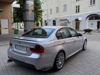 Begagnad BMW 325 Comfort Edition 218 HK (160 kW) 2008