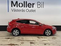 Begagnad Volvo V40 114 HK (83 kW) 2015 Röd