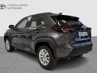 Begagnad Toyota Yaris Cross Active 92 HK (67 kW) 2024 Mörkgrå SUV