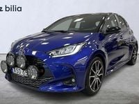 Begagnad Toyota Yaris Hybrid 132 HK (97 kW) 2024 Blå Halvkombi