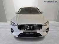 Begagnad Volvo XC60 Plus 355 HK (261 kW) 2023 Vit SUV