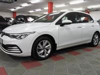 Begagnad VW Golf VIII 110 HK (80 kW) 2022 Vit Halvkombi