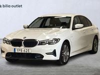 Begagnad BMW 330 Sport Line 292 HK (214 kW) 2020 Vit Sedan