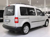 Begagnad VW Caddy Comfortline 105 HK (77 kW) 2011 Silver Minibuss