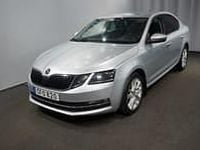 Begagnad Skoda Octavia Style 116 HK (85 kW) 2018 Silver Halvkombi