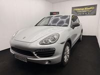 Begagnad Porsche Cayenne 239 HK (175 kW) 2011 Grå SUV