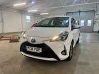 begagnad Toyota Yaris Hybrid e-CVT Euro 6