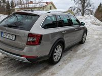 begagnad Skoda Octavia Scout 2.0 TDI 4x4 Businessline, Premium Euro 6