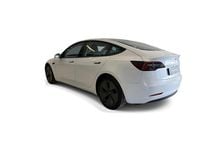 Begagnad Tesla Model 3 Long Range AWD 366 kW (498 HK) 2020 Vit Sedan