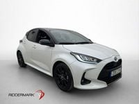 Begagnad Toyota Yaris Hybrid Style 116 HK (85 kW) 2022 Vit Halvkombi