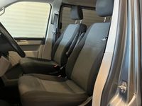 begagnad VW Transporter Kombi T32 2.0 TDI 4Motion Euro 6