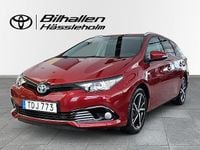 Begagnad Toyota Auris Touring Sports 137 HK (100 kW) 2018 Röd Kombi