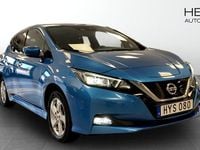Begagnad Nissan Leaf Tekna 160 kW (218 HK) 2021 Blå Halvkombi