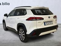 Begagnad Toyota Corolla Cross Style 152 HK (111 kW) 2022 Vit SUV