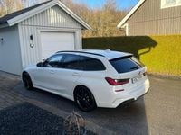 Begagnad BMW 330 292 HK (214 kW) 2021 Kombi
