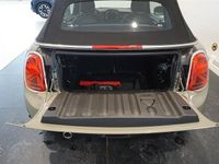 begagnad Mini Cooper Cabriolet Essential LED PDC 136hk