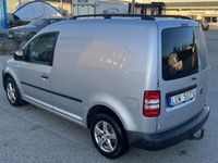 begagnad VW Caddy 1.6 TDI DSG Drag Värmare