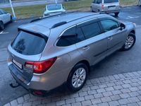 begagnad Subaru Outback 2.0 4WD Lineartronic Euro 6