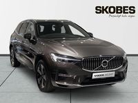 Begagnad Volvo XC60 Plus 355 HK (261 kW) 2023 Grå SUV