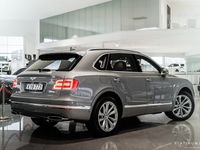 begagnad Bentley Bentayga 6.0 W12 608hk / Naim / Touring / SE SPEC