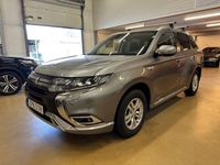 begagnad Mitsubishi Outlander P-HEV 2.4 Hybrid 4WD CVT Euro 6 230hk