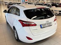Begagnad Hyundai i30 110 HK (80 kW) 2017 Vit Kombi