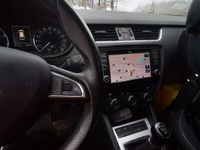 begagnad Skoda Octavia Kombi 1.4 CNG Euro 6 låg mil PANORAMA NAVI