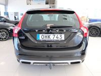 begagnad Volvo V60 CC D4 AWD Momentum Drag/GPS/VOC/Euro 6