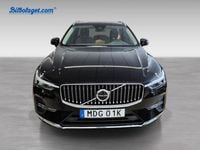 Begagnad Volvo XC60 Core 355 HK (261 kW) 2023 Svart SUV