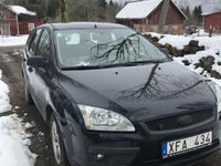 begagnad Ford Focus Kombi 1.8 GDS