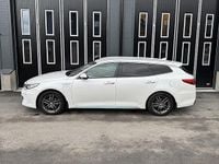 Begagnad Kia Optima Comfort 205 HK (150 kW) 2017 Vit Kombi