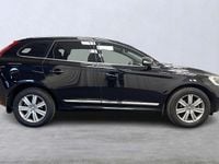 Begagnad Volvo XC60 Standard 190 HK (139 kW) 2017 Svart SUV