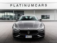 begagnad Maserati Ghibli Trofeo V8 580hk / Sv.såld / Kolfiber