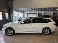 Begagnad BMW 330 Sport Line 292 HK (214 kW) 2021 Vit Kombi