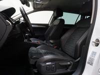 begagnad VW Passat Sportscombi 2.0 TDi 200hk DSG 4M R-Line/P-