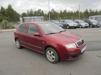 Begagnad Skoda Fabia 64 HK (47 kW) 2005 Mörkröd Halvkombi