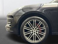 begagnad Porsche Macan Turbo PDK Sport Chrono Drag Läder SPEC 400hk