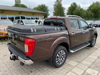 begagnad Nissan Navara DCI190 AUT TEKNA VÄRMARE FLAKLOCK FULLUTRUSTAD