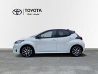 begagnad Toyota Yaris Hybrid 1.5 Style Bi-Tone