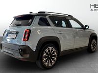 Begagnad Renault 4 E-Tech Iconic 110 kW (150 HK) 2025 Blå (blue) SUV