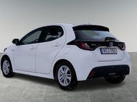 Begagnad Toyota Yaris Hybrid Active 117 HK (86 kW) 2021 Vit Halvkombi