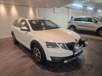 begagnad Skoda Octavia Scout 2.0 TDI 4x4 Euro 6