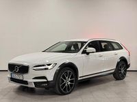 Begagnad Volvo V90 CC Inscription 190 HK (139 kW) 2017 Vit Kombi