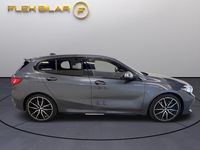 begagnad BMW M135 i xDrive 306 hk M-Sport /Cockpit/Navi/HK/HuD SE SPEC